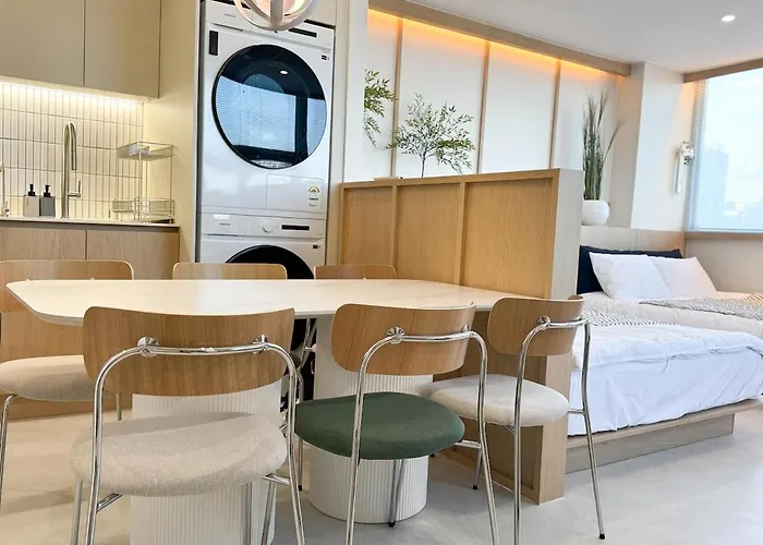 Apartment Dongdaemun Soon Premium View 2 Bathrooms 3 Beds *
