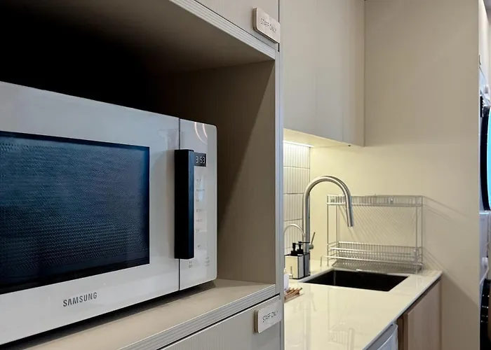 Dongdaemun Soon Premium View 2 Bathrooms 3 Beds Apartment Seoul