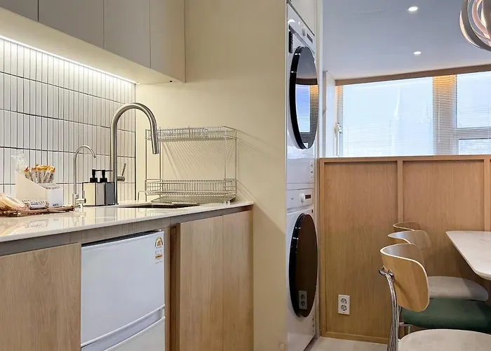 Dongdaemun Soon Premium View 2 Bathrooms 3 Beds *